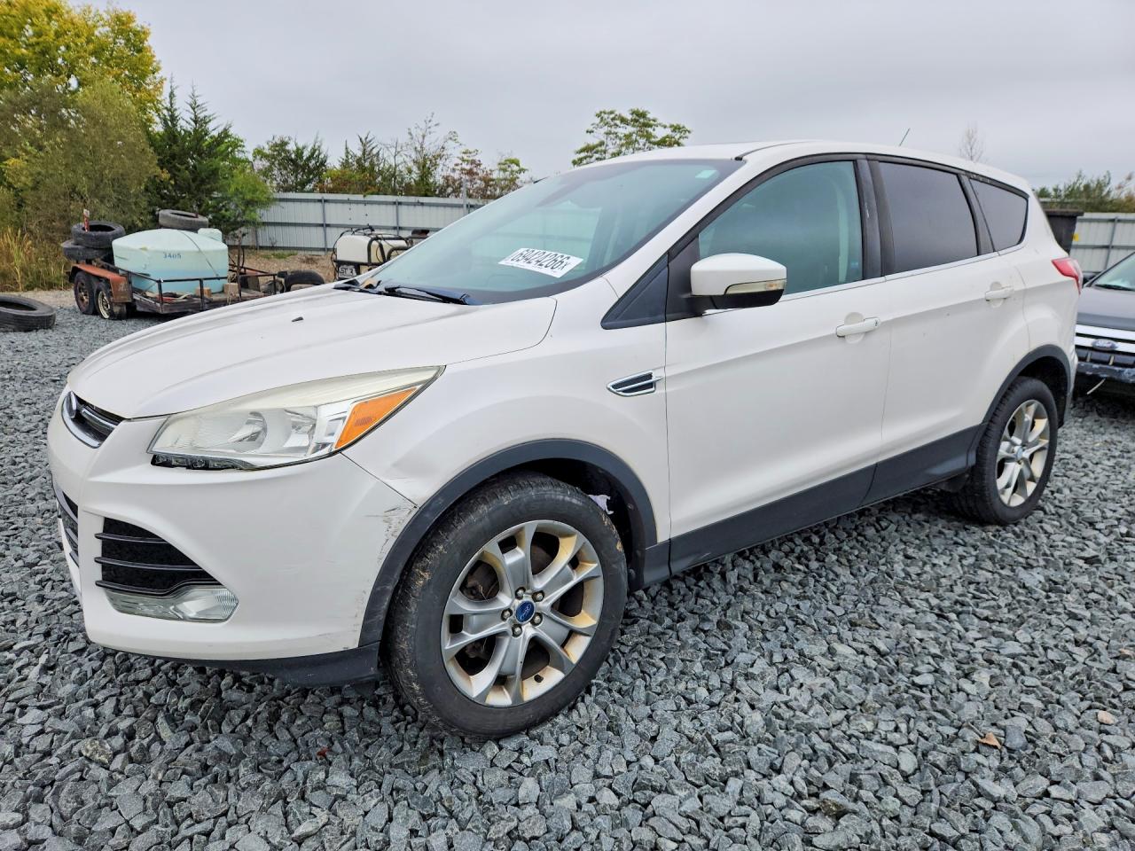 Photo of the 2013 FORD ESCAPE SEL