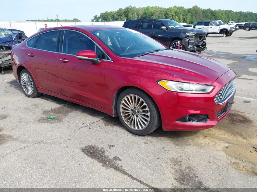 Photo of the 2016 FORD FUSION TITANIUM
