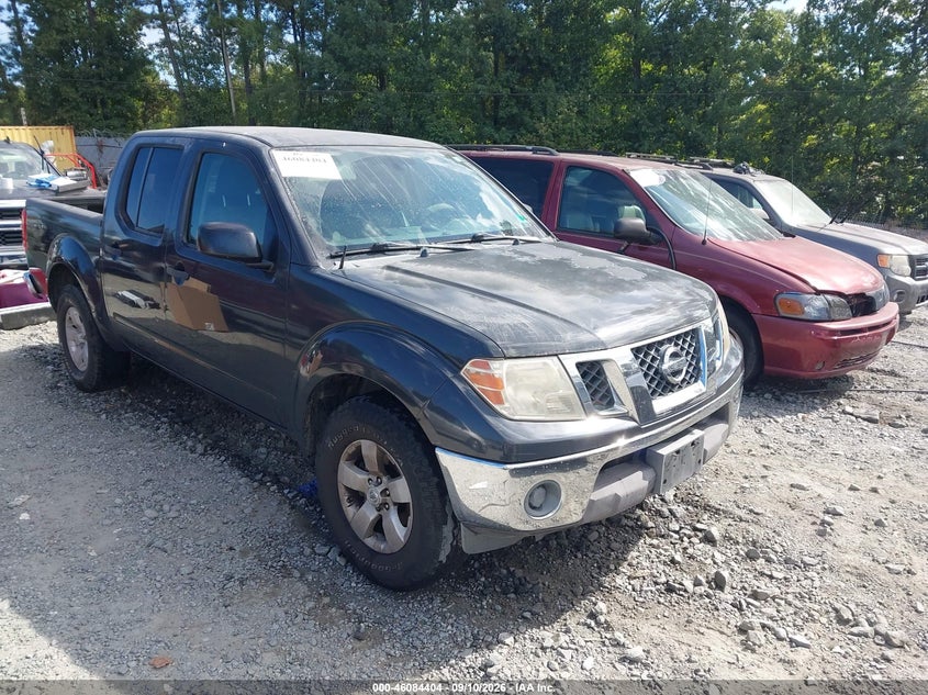 Photo of the 2010 NISSAN FRONTIER SE