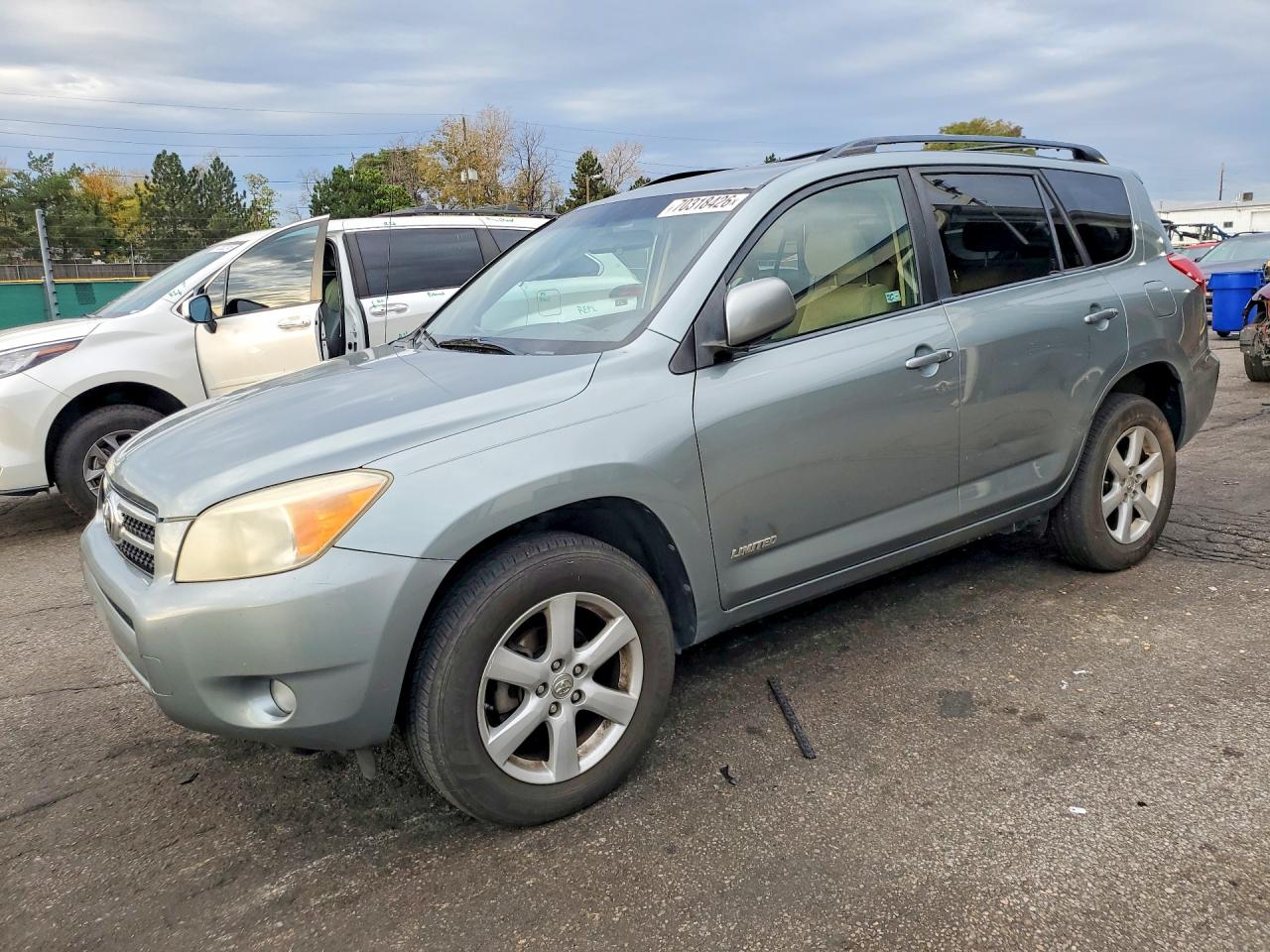 Photo of the 2007 TOYOTA RAV4 LIMITED