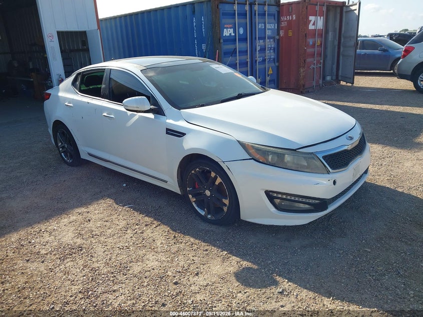 Photo of the 2013 KIA OPTIMA SX