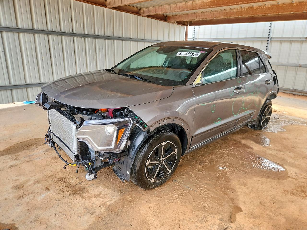 Photo of the 2026 KIA NIRO LX