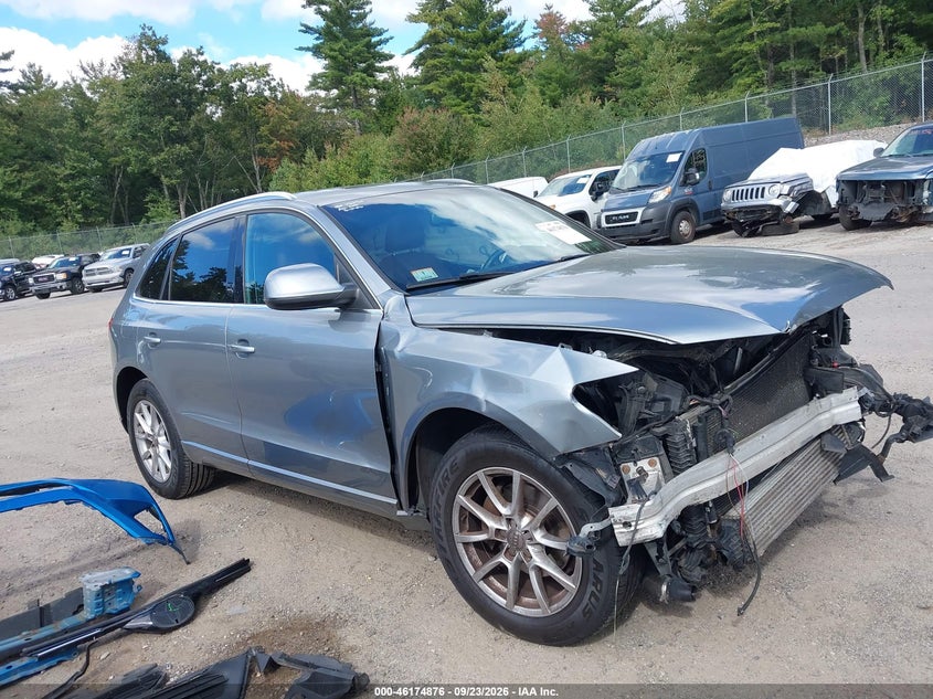 Photo of the 2011 AUDI Q5 2.0T PREMIUM