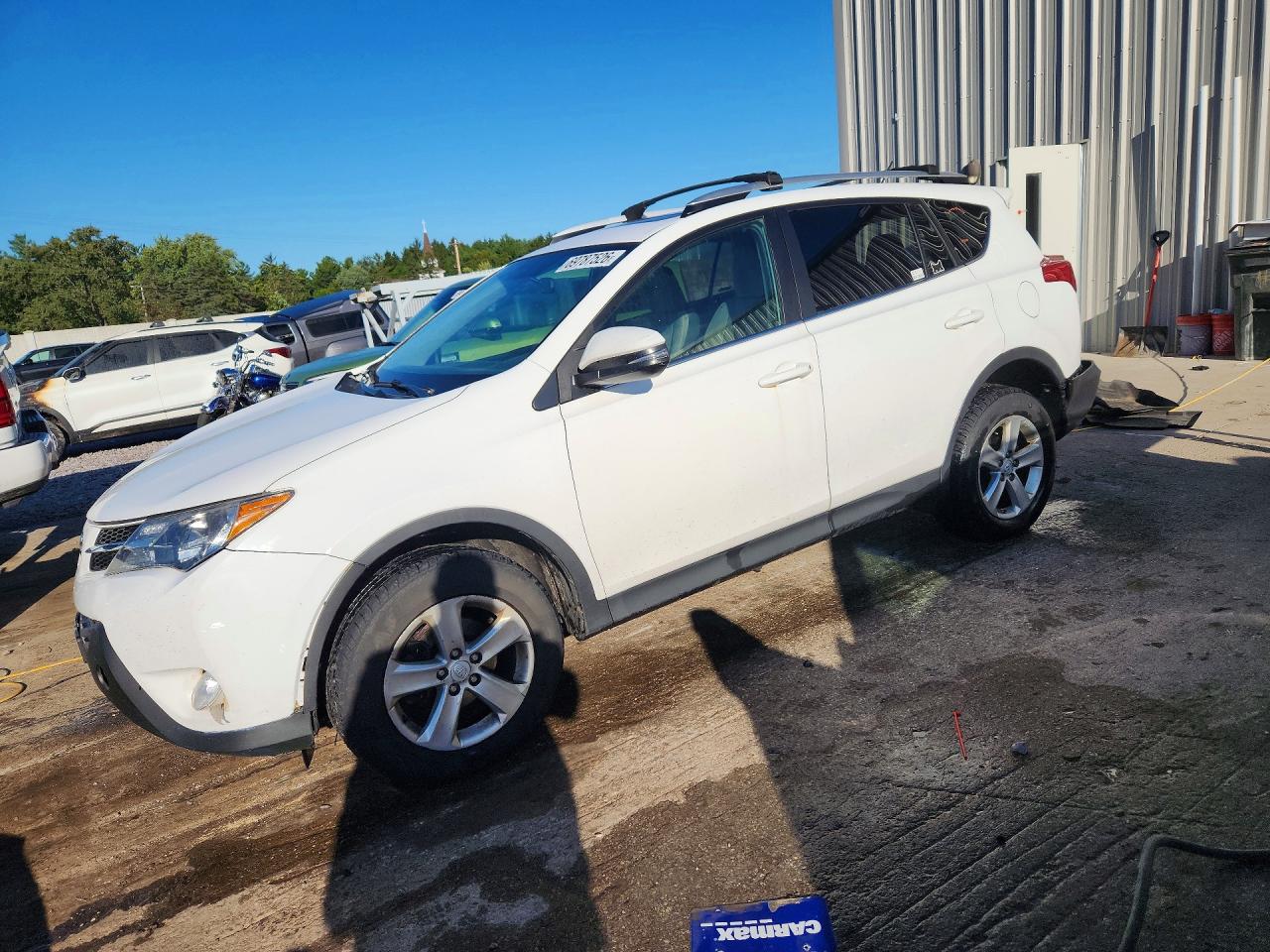 Photo of the 2014 TOYOTA RAV4 XLE