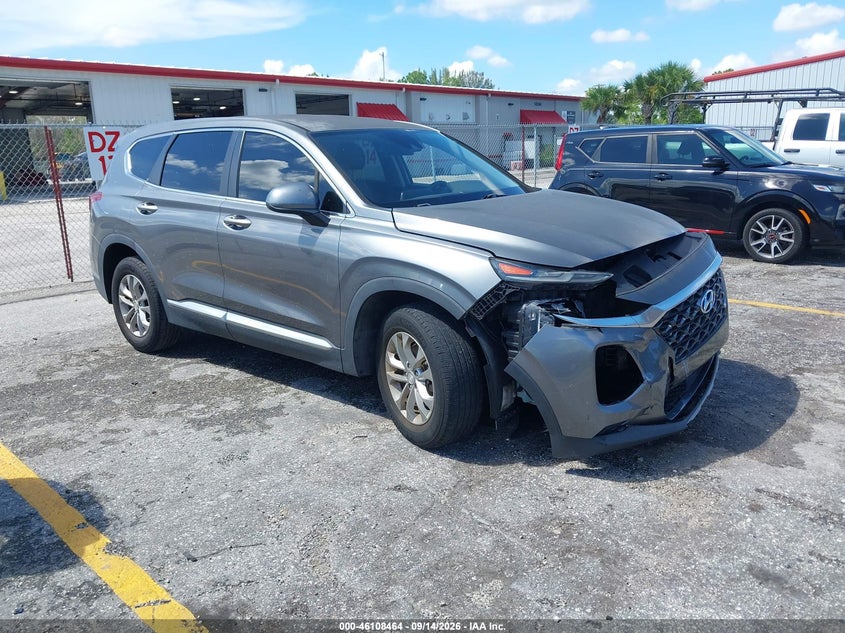 Photo of the 2019 HYUNDAI SANTA FE SE