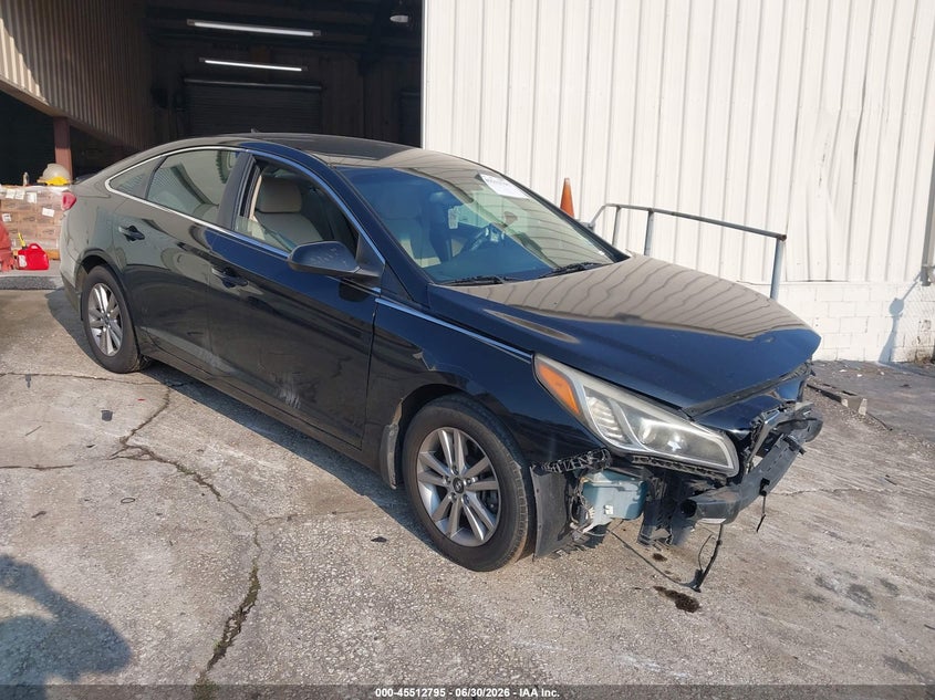 Photo of the 2016 HYUNDAI SONATA SE