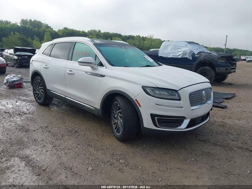 Photo of the 2019 LINCOLN NAUTILUS RESERVE
