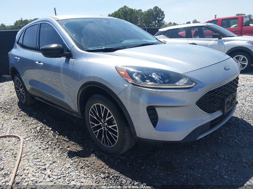 Photo of the 2022 FORD ESCAPE SE PLUG-IN HYBRID
