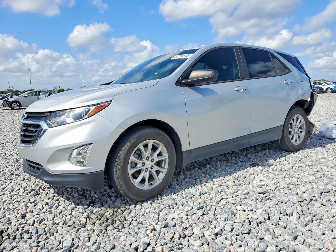 Photo of the 2020 CHEVROLET EQUINOX LS