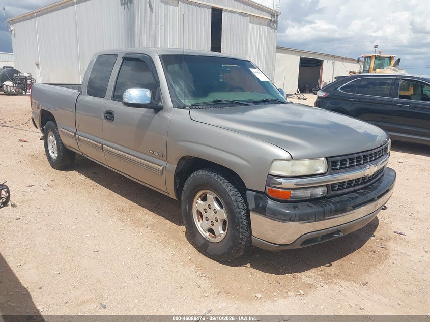 Photo of the 2001 CHEVROLET SILVERADO 1500 LS
