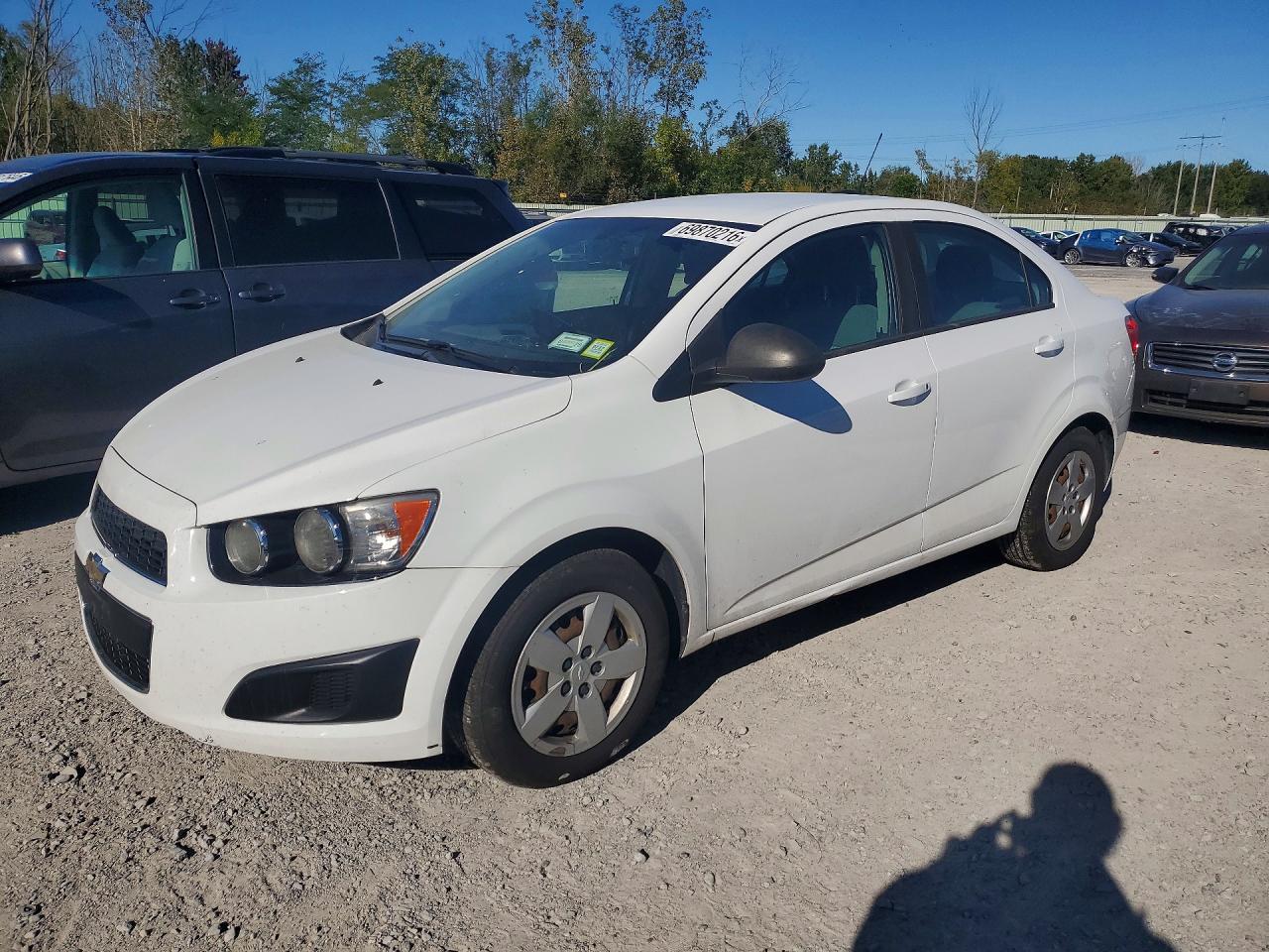 Photo of the 2016 CHEVROLET SONIC LS