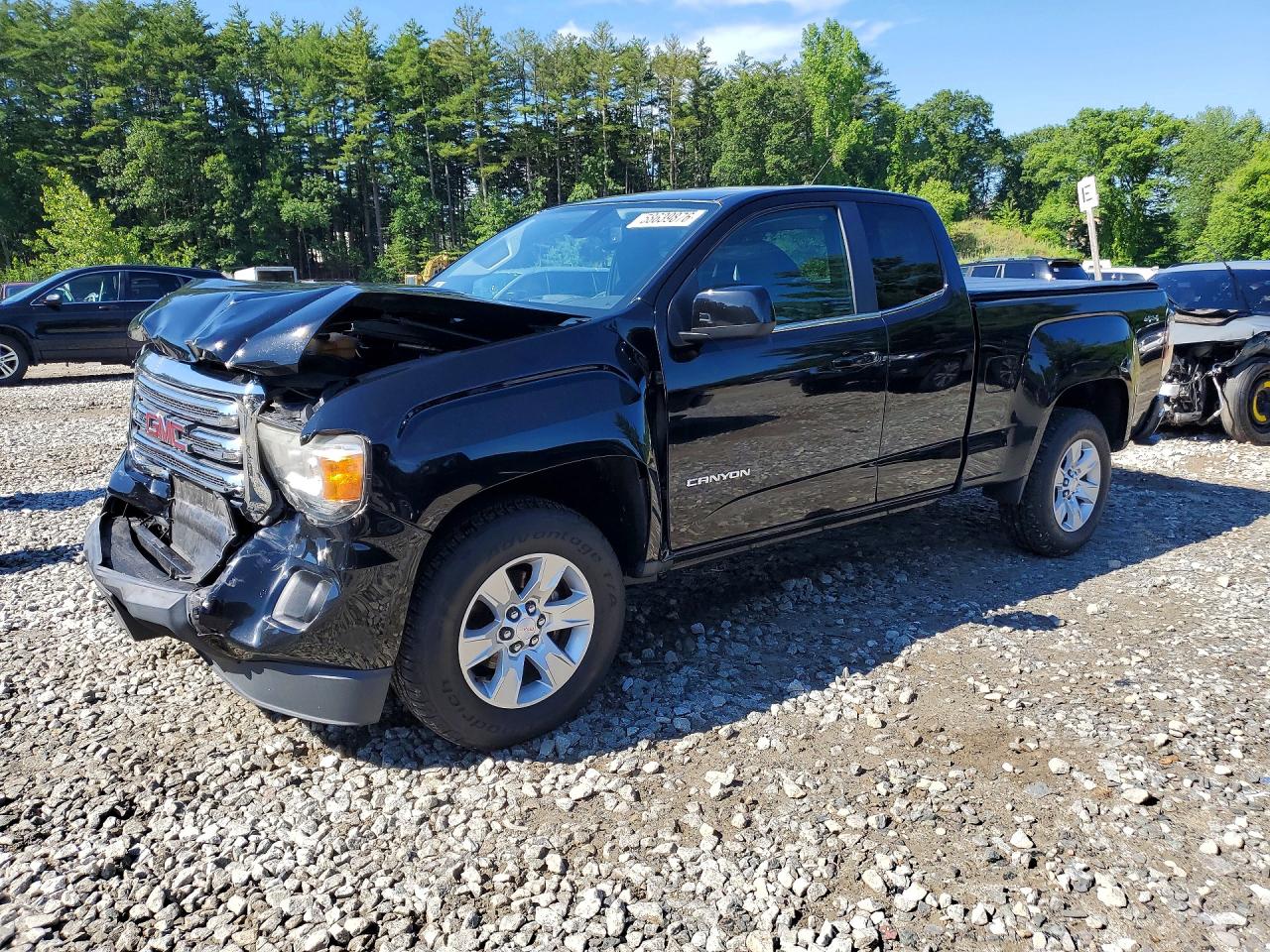 Photo of the 2015 GMC CANYON