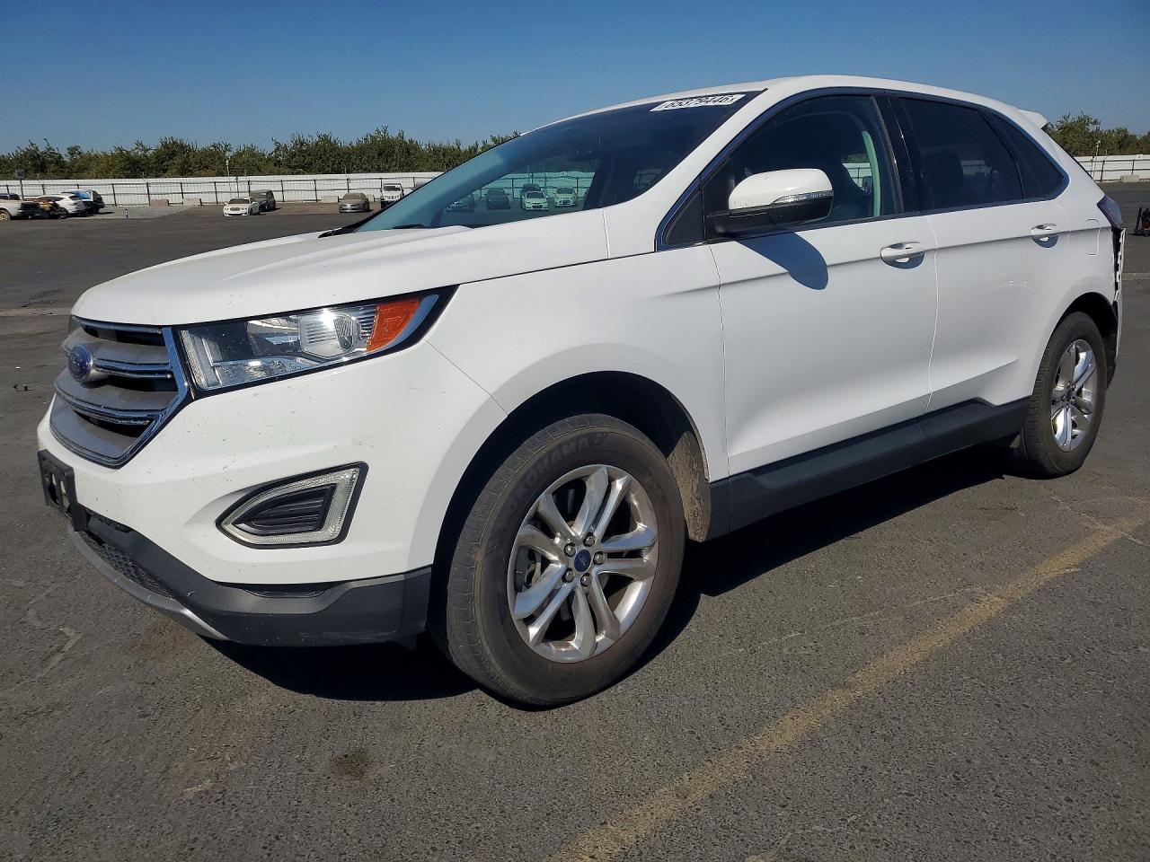 Photo of the 2015 FORD EDGE SEL