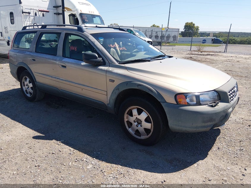 Photo of the 2003 VOLVO XC70 2.5T