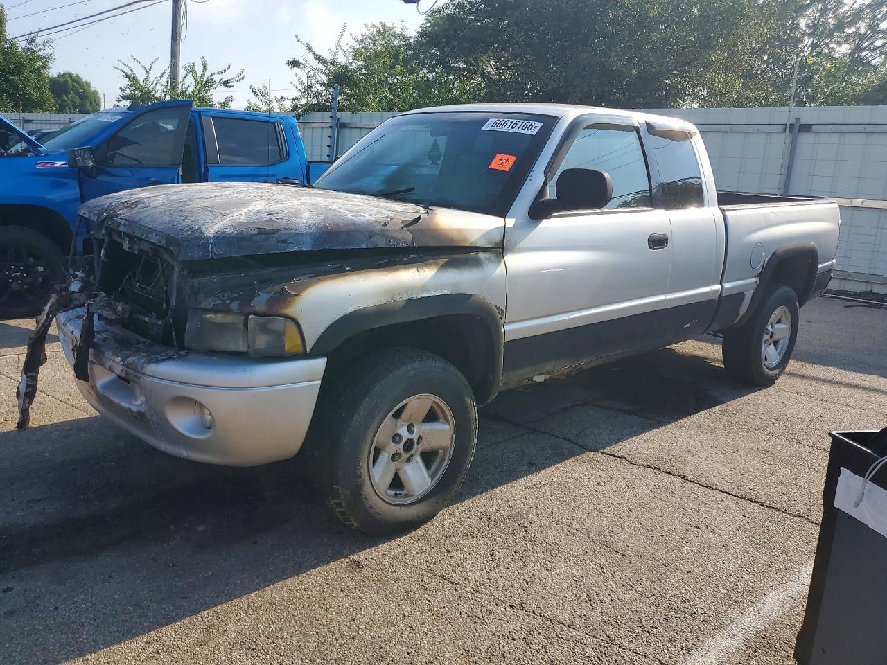 Photo of the 2001 DODGE RAM 1500