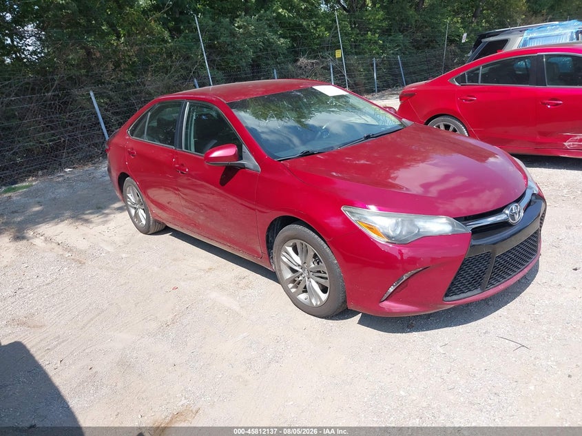Photo of the 2017 TOYOTA CAMRY SE