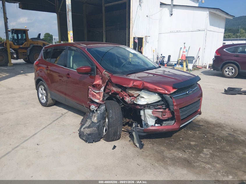 Photo of the 2014 FORD ESCAPE SE
