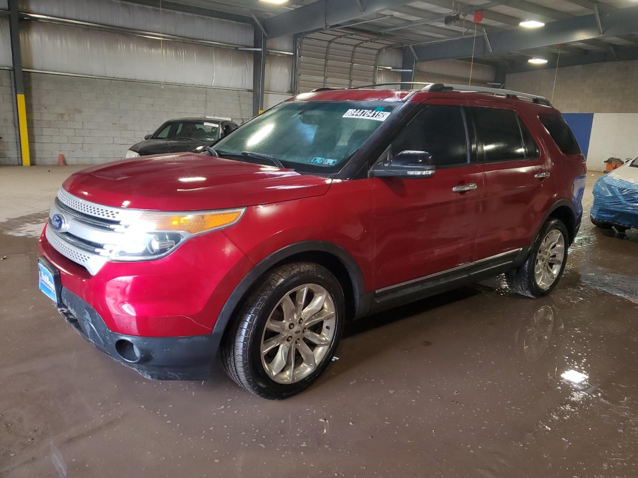 Photo of the 2015 FORD EXPLORER XLT