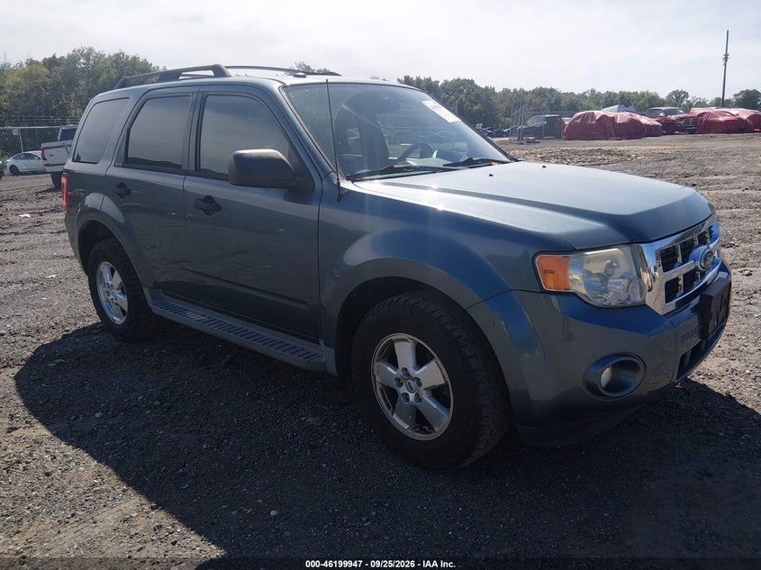 Photo of the 2011 FORD ESCAPE XLT