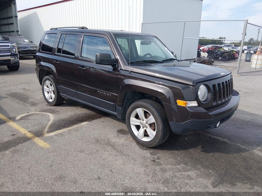 Photo of the 2014 JEEP PATRIOT LATITUDE