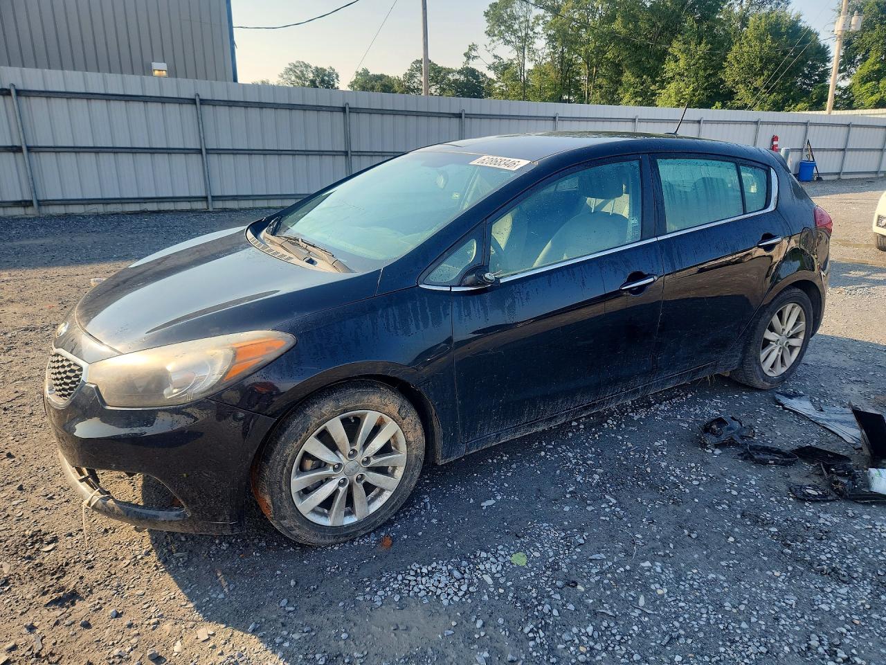 Photo of the 2015 KIA FORTE EX