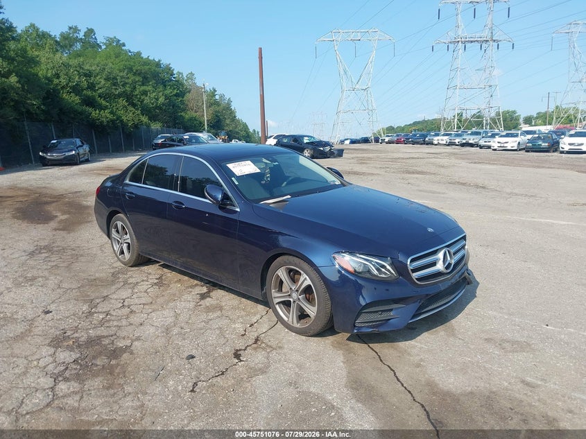 Photo of the 2017 MERCEDES-BENZ E 300 4MATIC