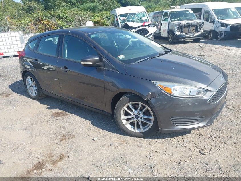 Photo of the 2016 FORD FOCUS SE