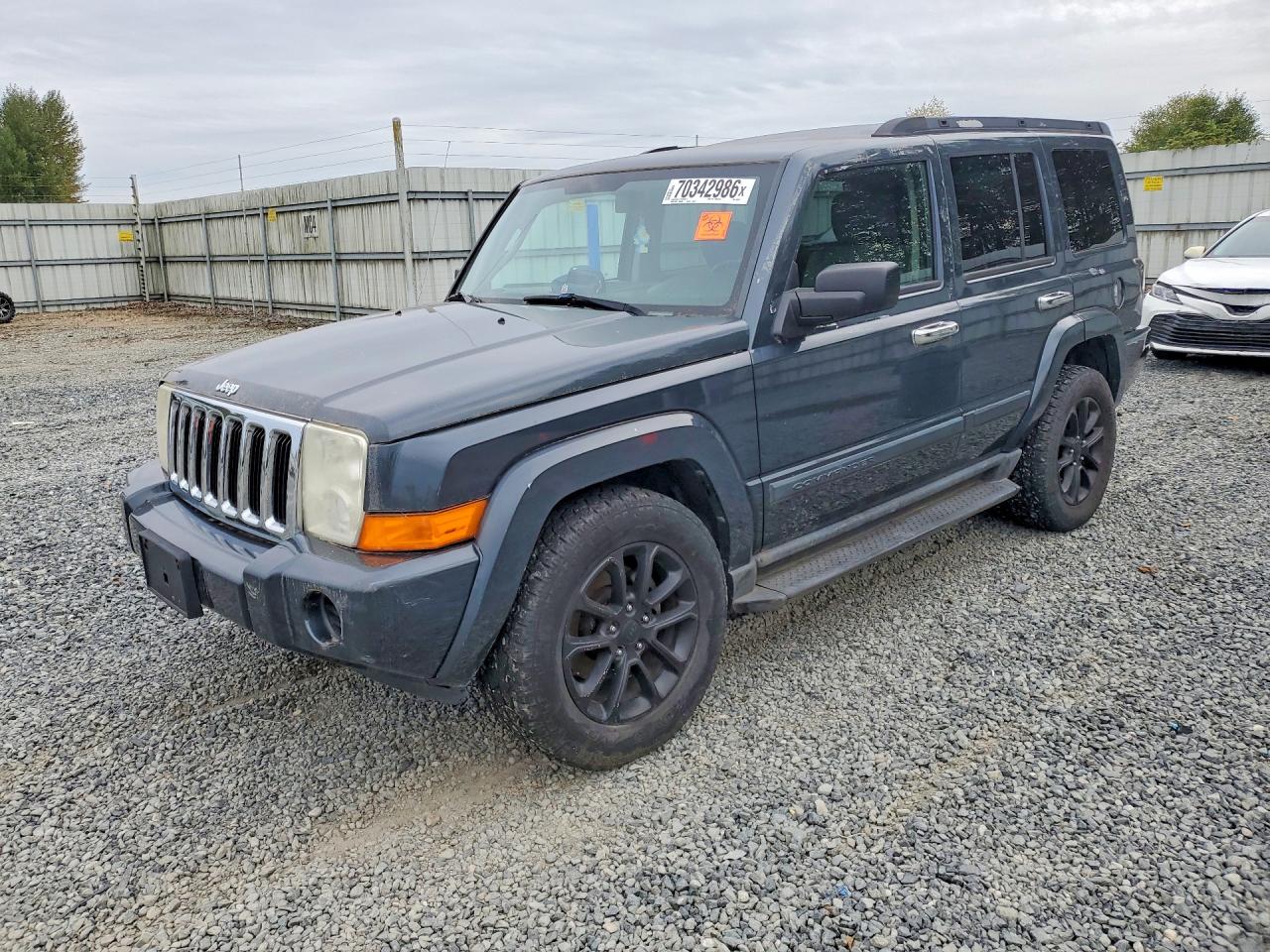 Photo of the 2007 JEEP COMMANDER