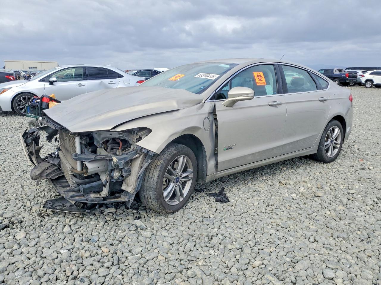 Photo of the 2015 FORD FUSION TITANIUM PHEV