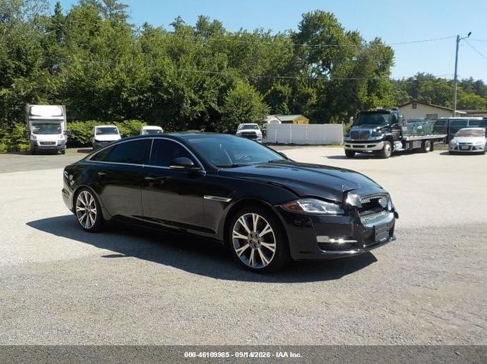 Photo of the 2017 JAGUAR XJ XJL PORTFOLIO