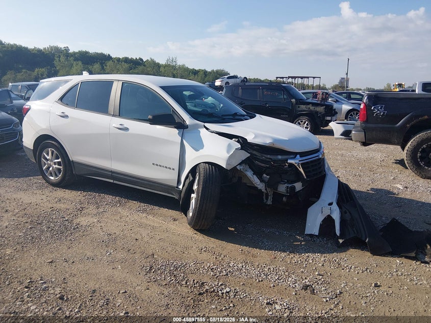 Photo of the 2022 CHEVROLET EQUINOX FWD LS