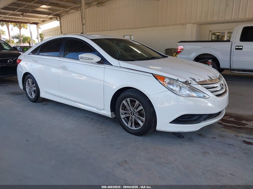 Photo of the 2014 HYUNDAI SONATA GLS
