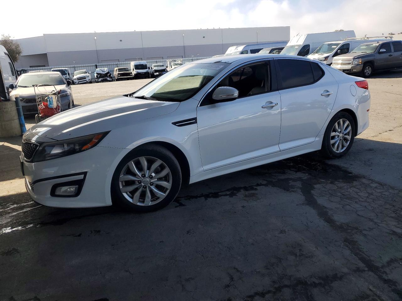 Photo of the 2014 KIA OPTIMA EX