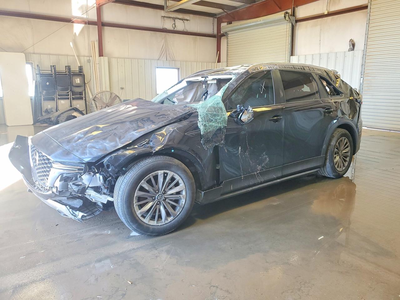Photo of the 2024 MAZDA CX-90 SELECT