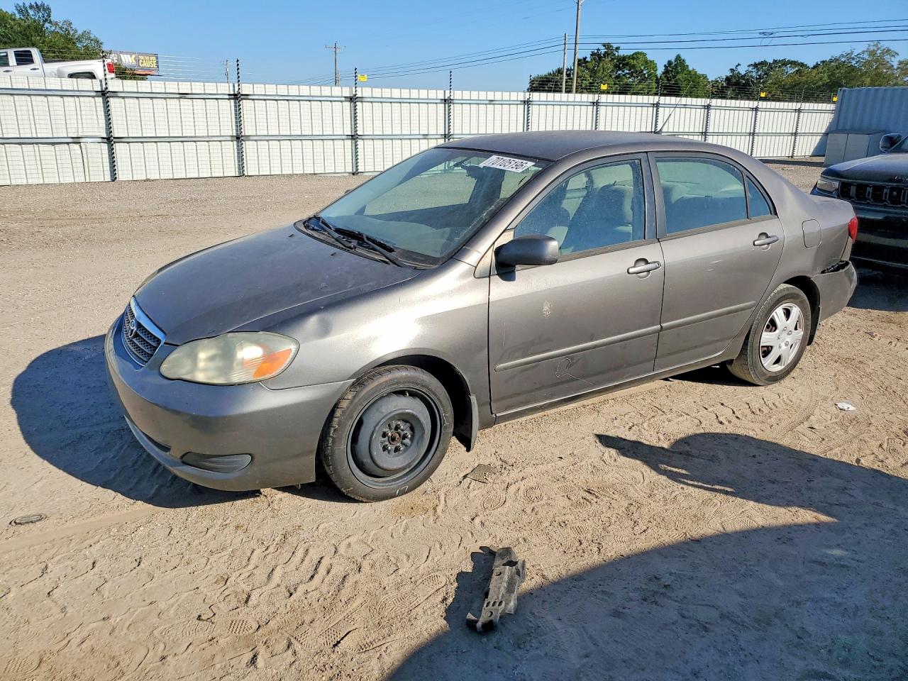 Photo of the 2005 TOYOTA COROLLA LE