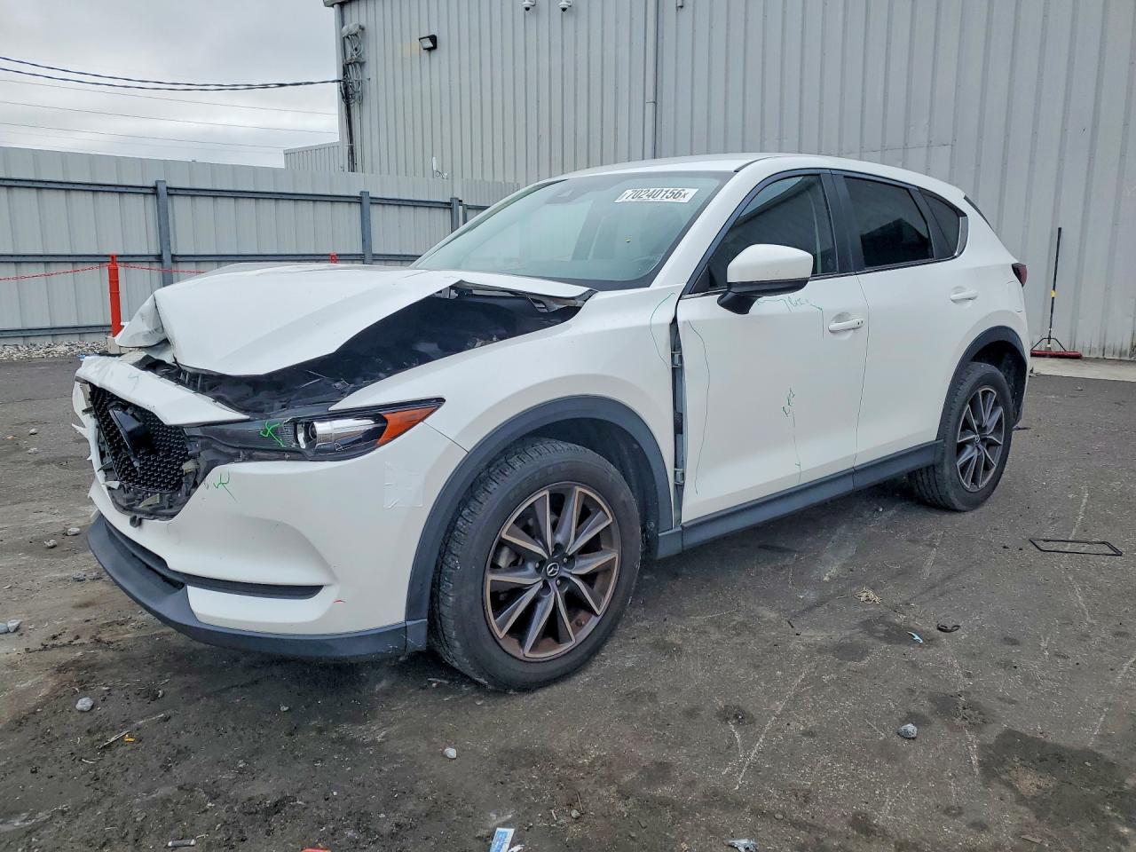 Photo of the 2018 MAZDA CX-5 TOURING