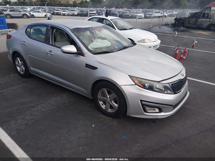 Photo of the 2015 KIA OPTIMA LX