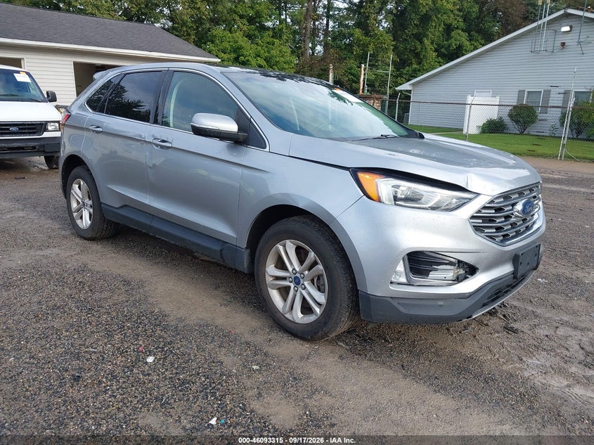 Photo of the 2020 FORD EDGE SEL
