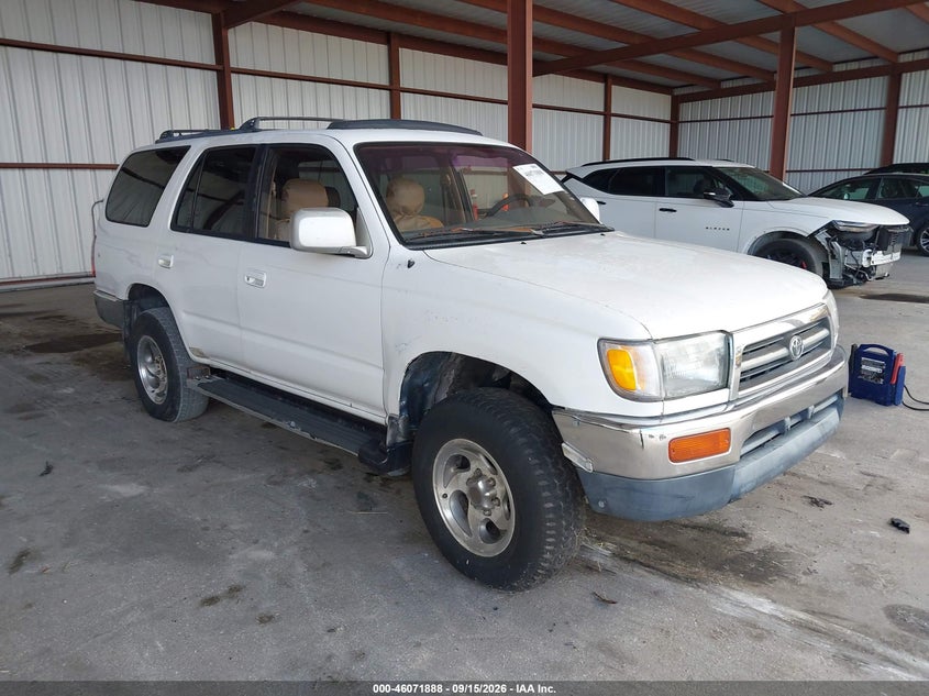 Photo of the 1996 TOYOTA 4RUNNER SR5