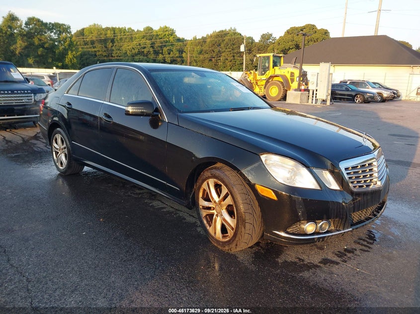 Photo of the 2011 MERCEDES-BENZ E 350