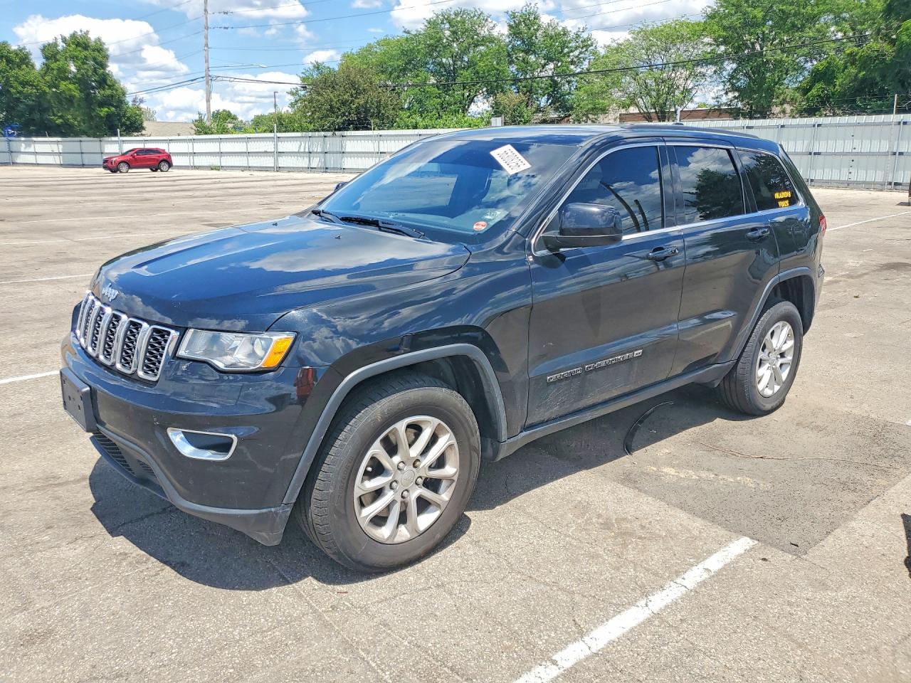 Photo of the 2022 JEEP GRAND CHEROKEE LAREDO E