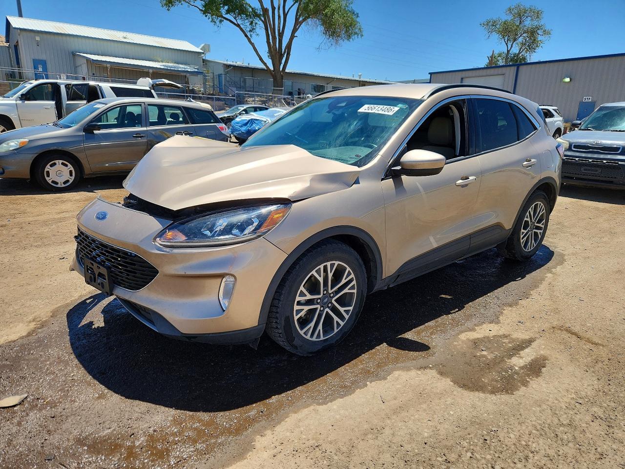 Photo of the 2021 FORD ESCAPE SEL