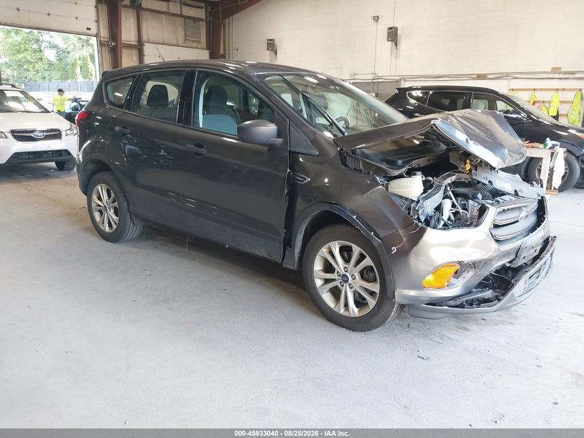 Photo of the 2019 FORD ESCAPE S