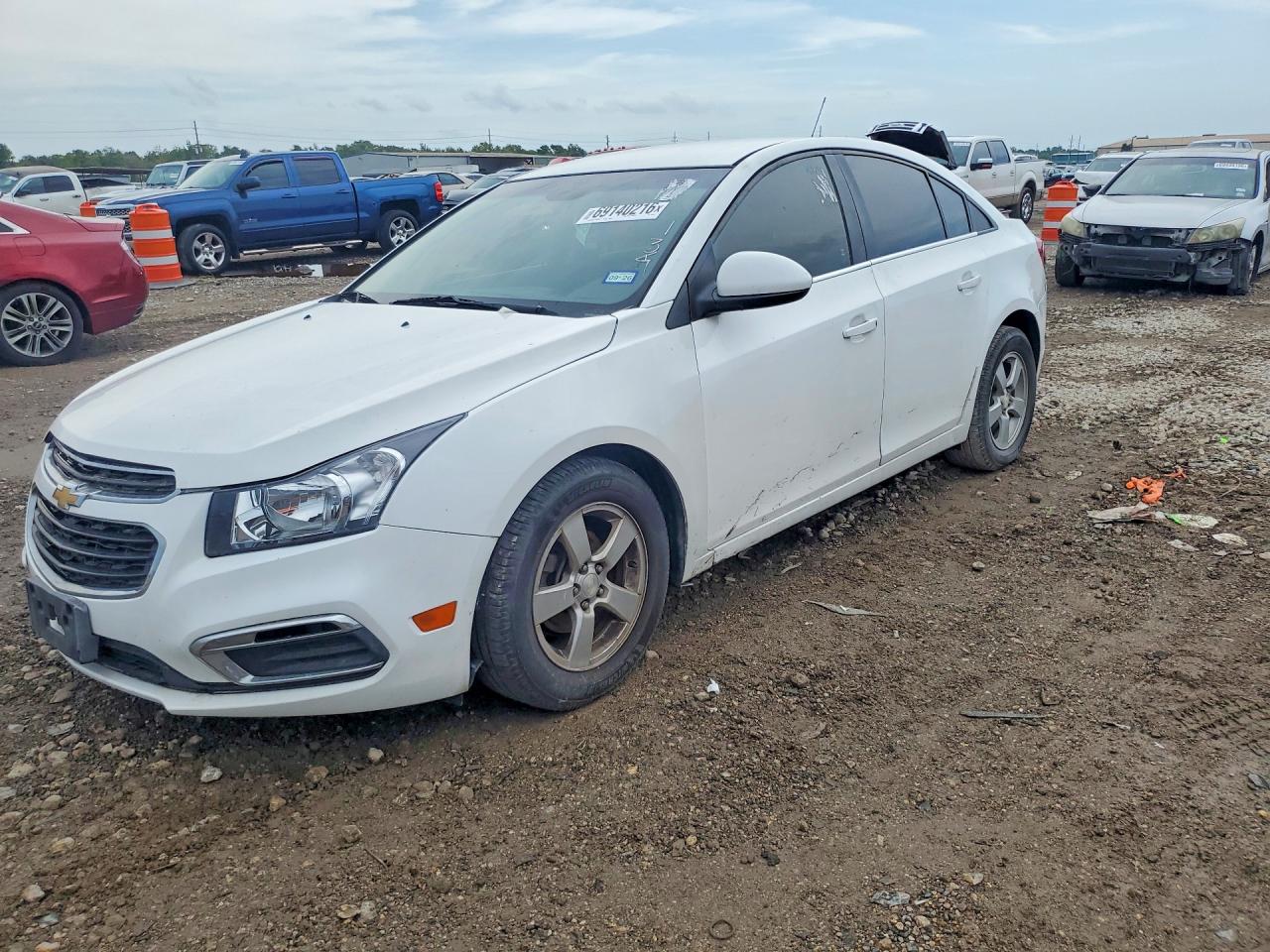 Photo of the 2016 CHEVROLET CRUZE LIMITED LT