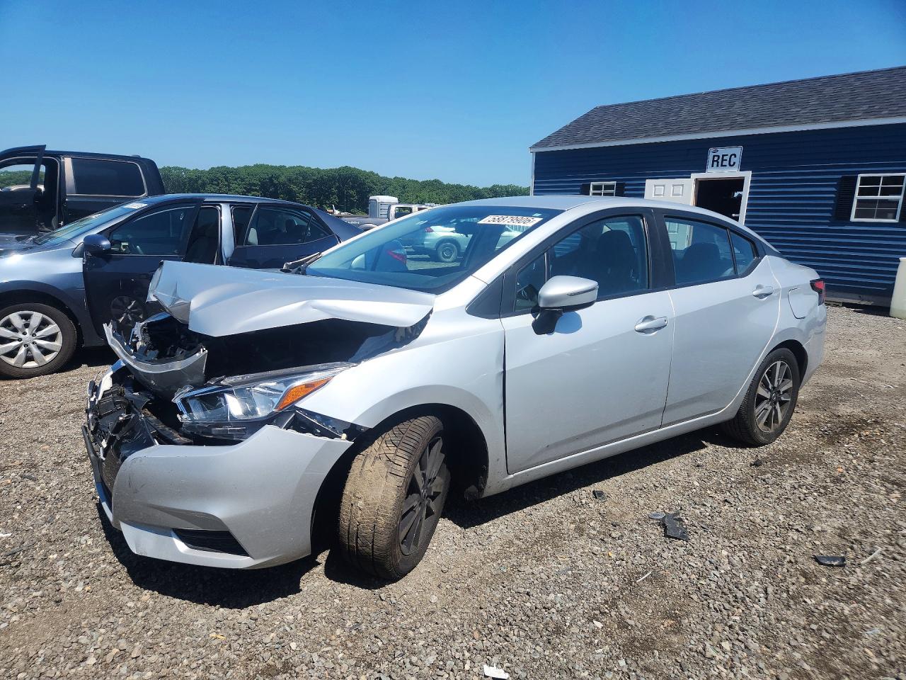 Photo of the 2021 NISSAN VERSA