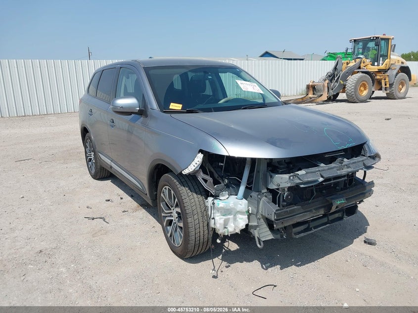 Photo of the 2017 MITSUBISHI OUTLANDER SE