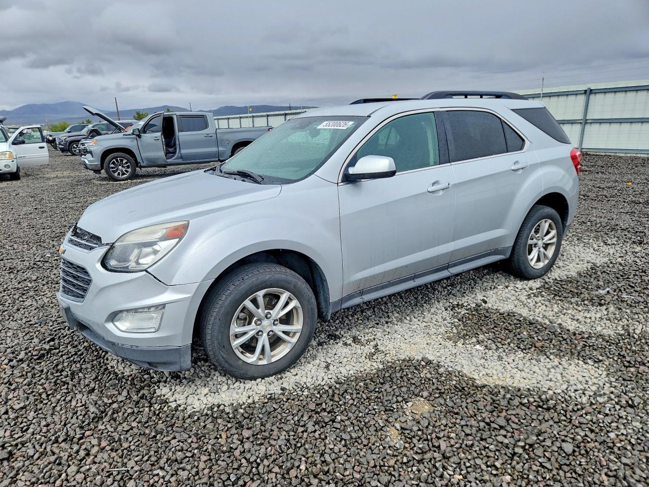 Photo of the 2017 CHEVROLET EQUINOX LT