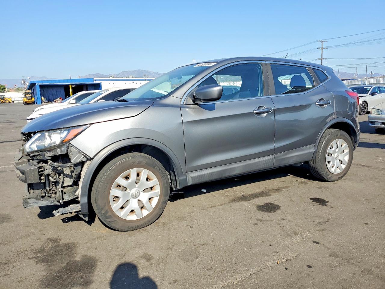 Photo of the 2018 NISSAN ROGUE SPORT S