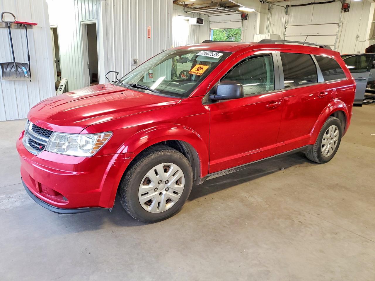 Photo of the 2018 DODGE JOURNEY SE