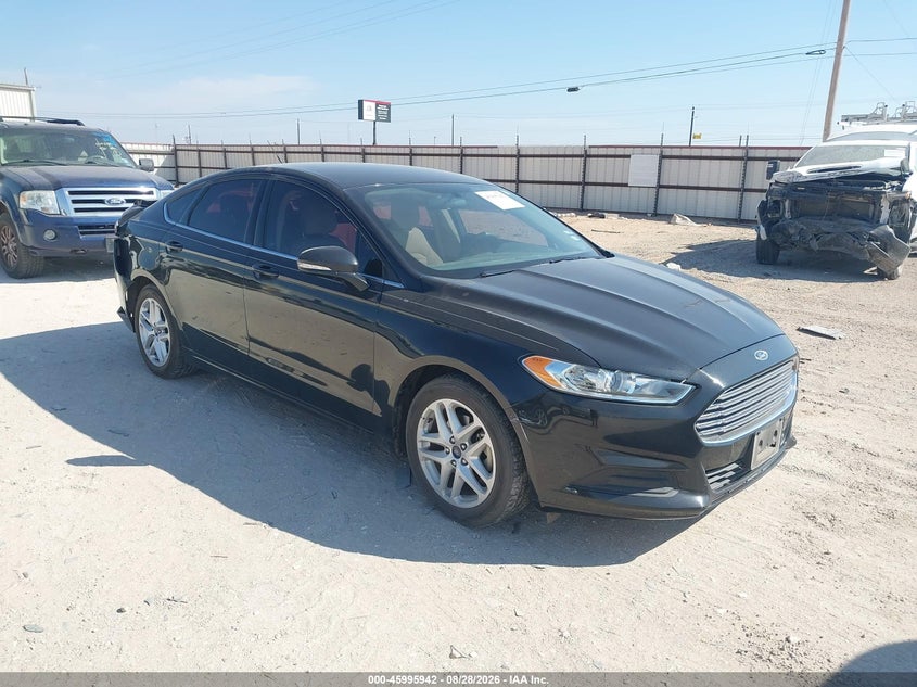 Photo of the 2014 FORD FUSION SE